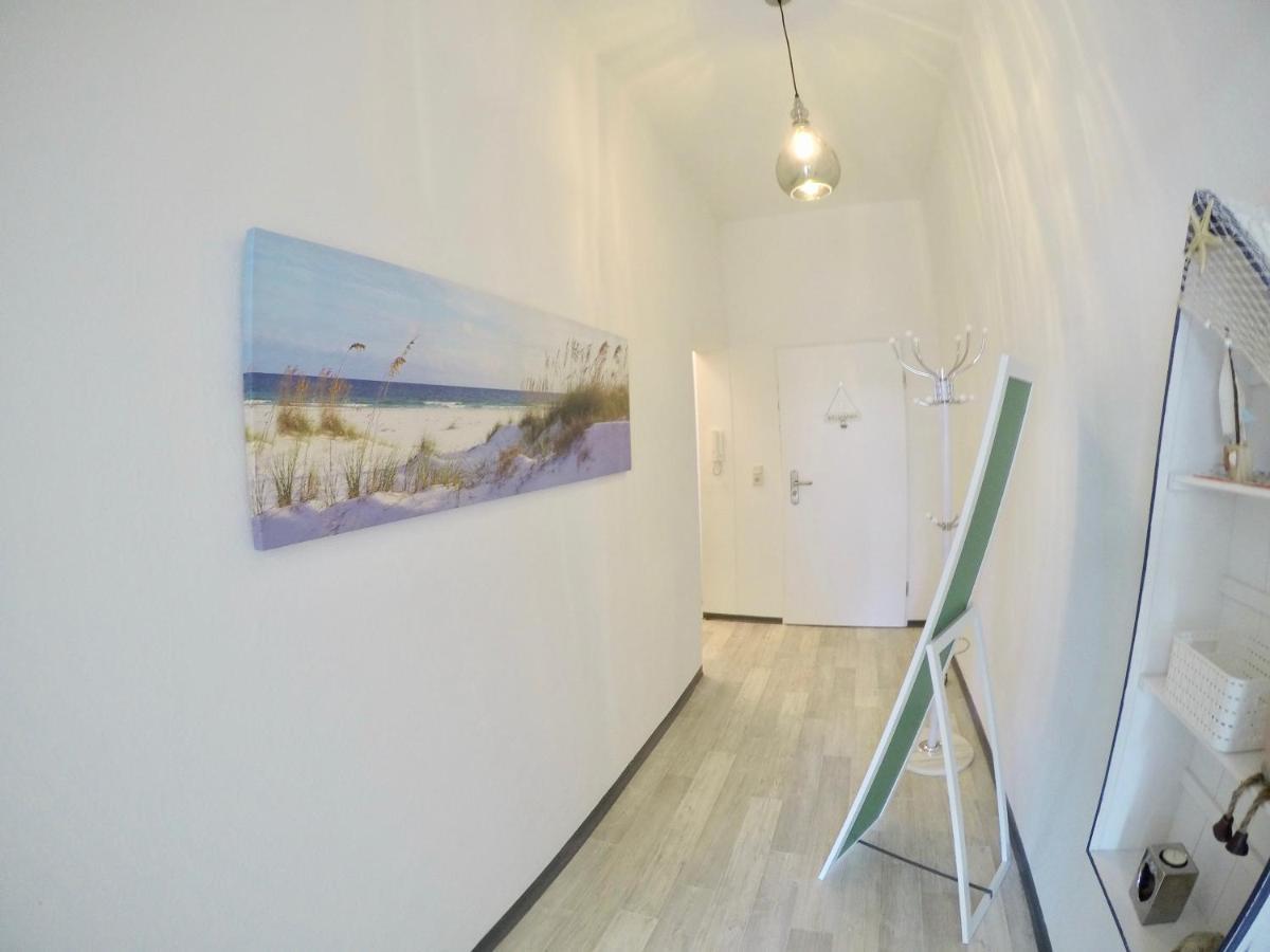 Vivid - Studioapartment Mit Balkon - Netflix - Wlan Вильгельмсхафен Экстерьер фото